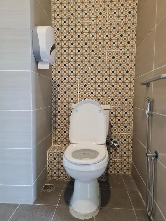 Homestay Room @ Lorong Kelawai Near To Gurney Paragon George Town