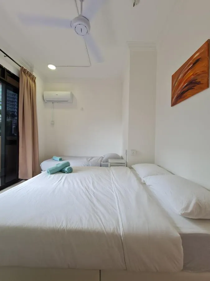 Room @ Lorong Kelawai Near To Gurney Paragon George Town